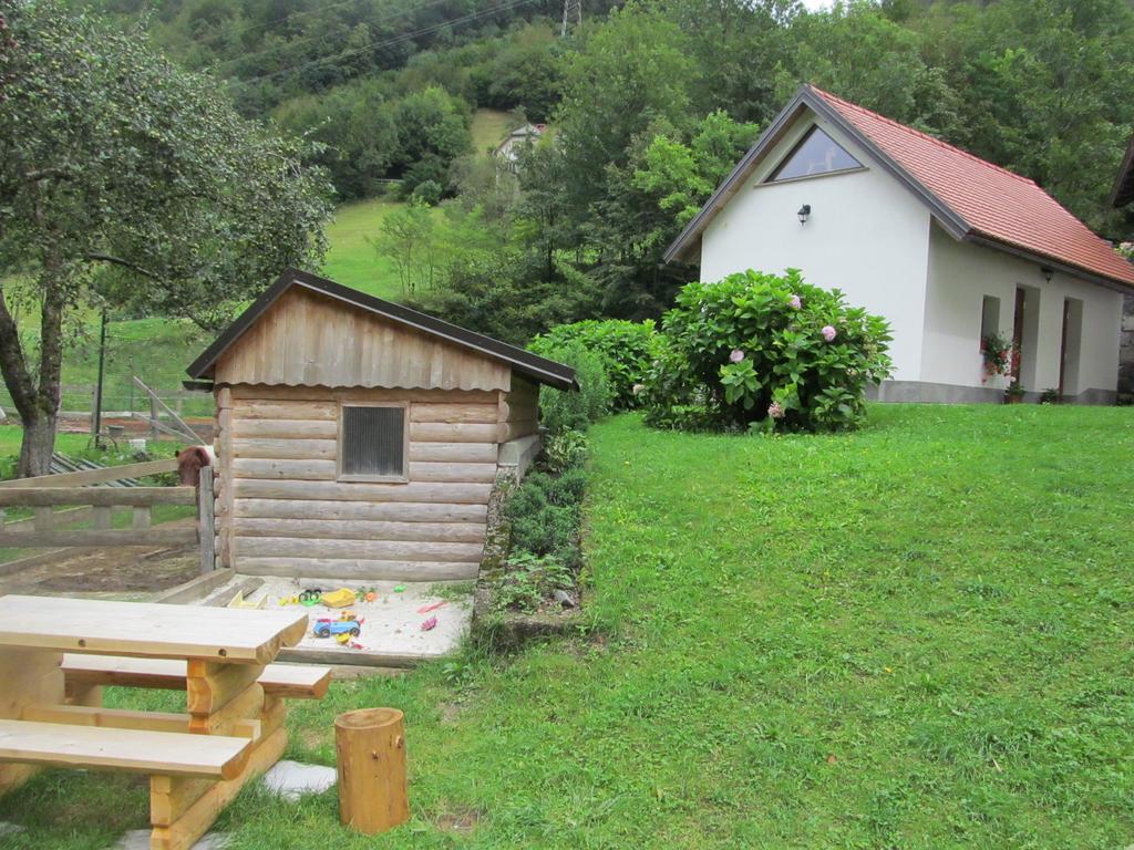 Apartment Sever Idrija Ruang foto